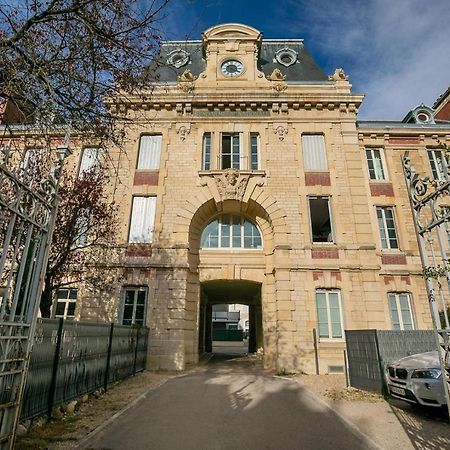 Appartement Le Corbeau et le Homard, un vrai havre de paix à Dijon Extérieur photo